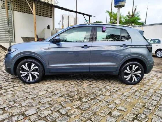 VOLKSWAGEN T-CROSS 1.0 200 TSI TOTAL FLEX AUTOMÁTICO VOLKSWAGEN T-CROSS 1.0 200 TSI TOTAL FLEX AUTOMÁTICO